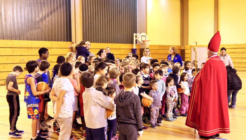 Saint-Nicolas et opération « Kinder + Sport Basket Day » pour les jeunes